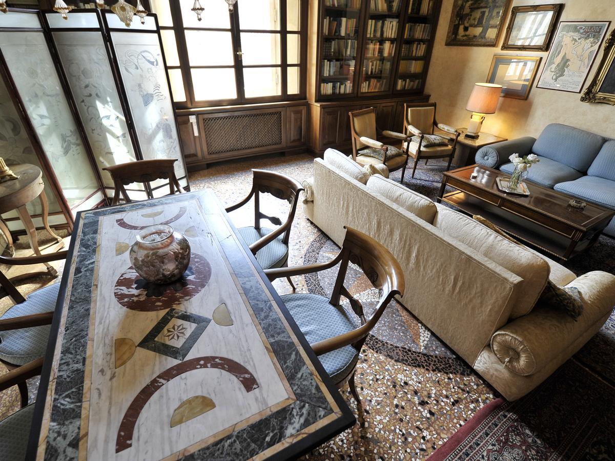 Ur-Nest Strada Maggiore โบโลญญา ภายนอก รูปภาพ