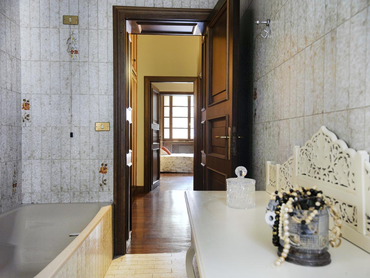 Ur-Nest Strada Maggiore โบโลญญา ภายนอก รูปภาพ